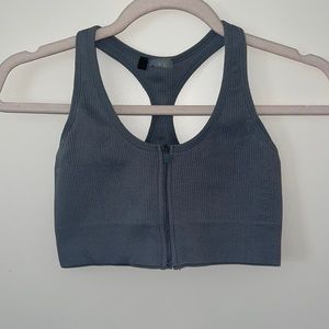 Bo+Tee sports bra